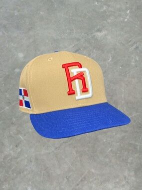 New Era Dominican Republic Fitted Hat Size 7 59Fifty Tan/Blue Two Tone